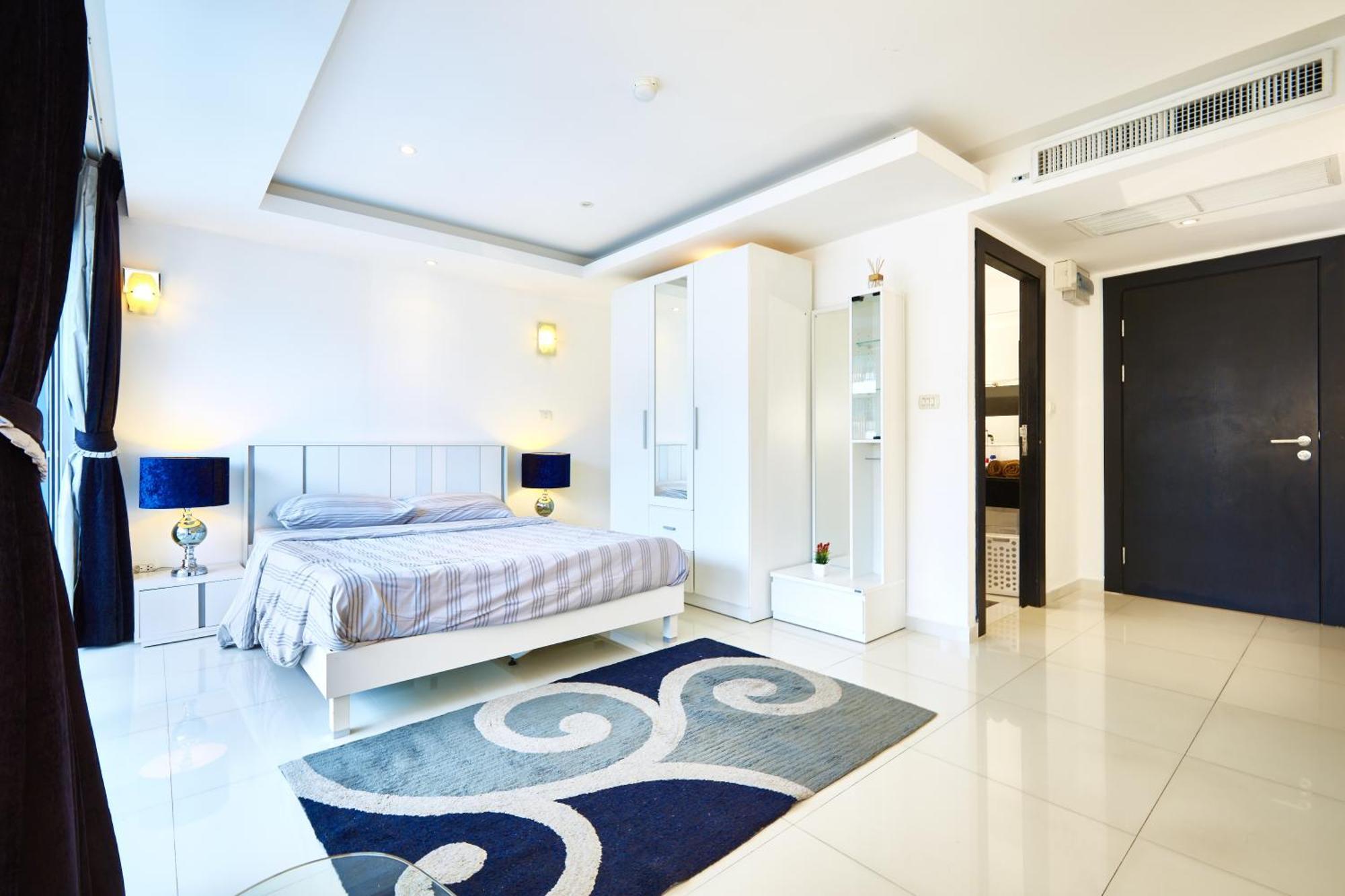 Avenue Residence By Fantasea Beach Pattaya Ruang foto
